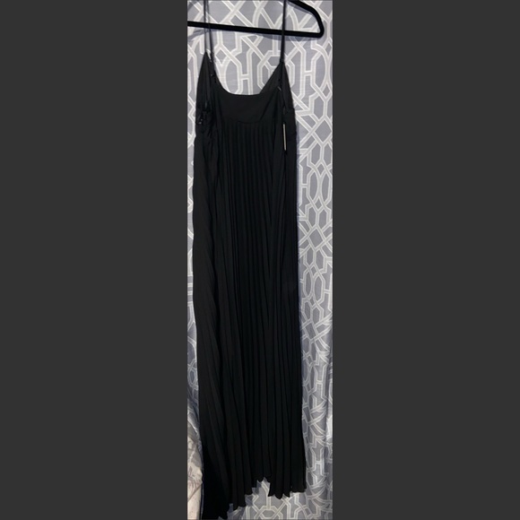 Express - Picture 3 of 7